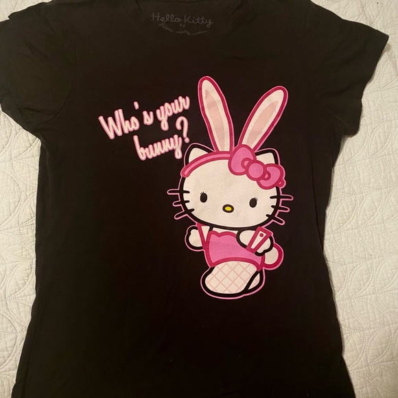 NWOT Sanrio Hello Kitty by DOE Playboy Bunny t-shirt 2007 *rare* - Picture 1 of 5
